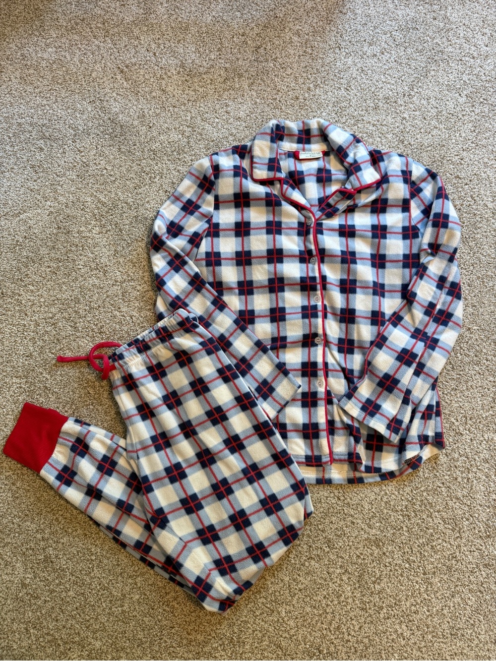 Women’s fleece pajama set